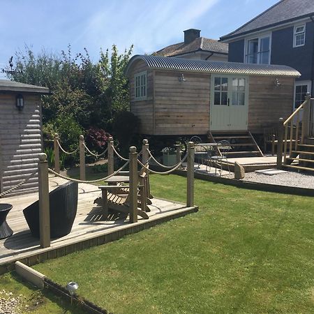 Downsfield Bed And Breakfast St Ives Exteriör bild