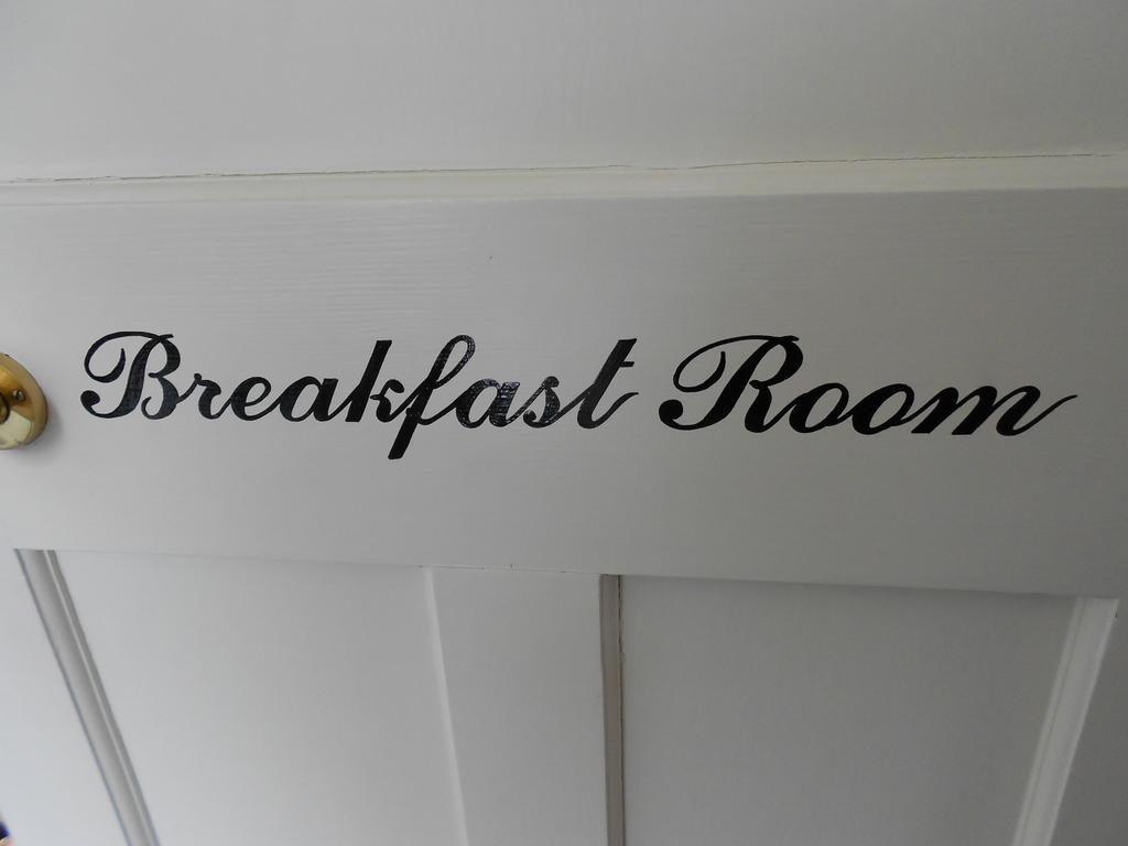 Downsfield Bed And Breakfast St Ives Exteriör bild