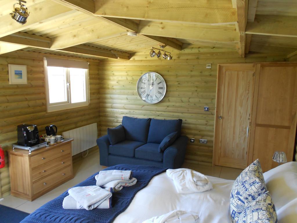 Downsfield Bed And Breakfast St Ives Exteriör bild