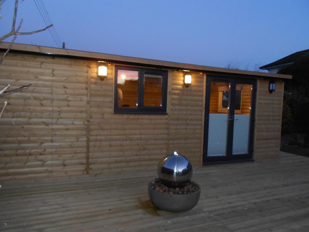Downsfield Bed And Breakfast St Ives Exteriör bild