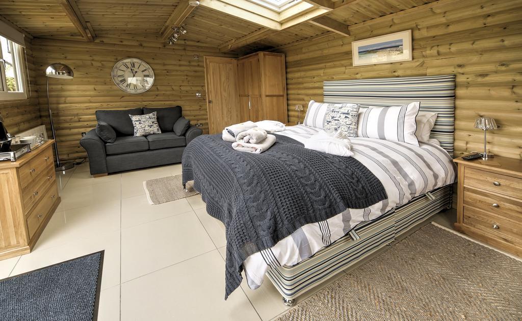 Downsfield Bed And Breakfast St Ives Exteriör bild
