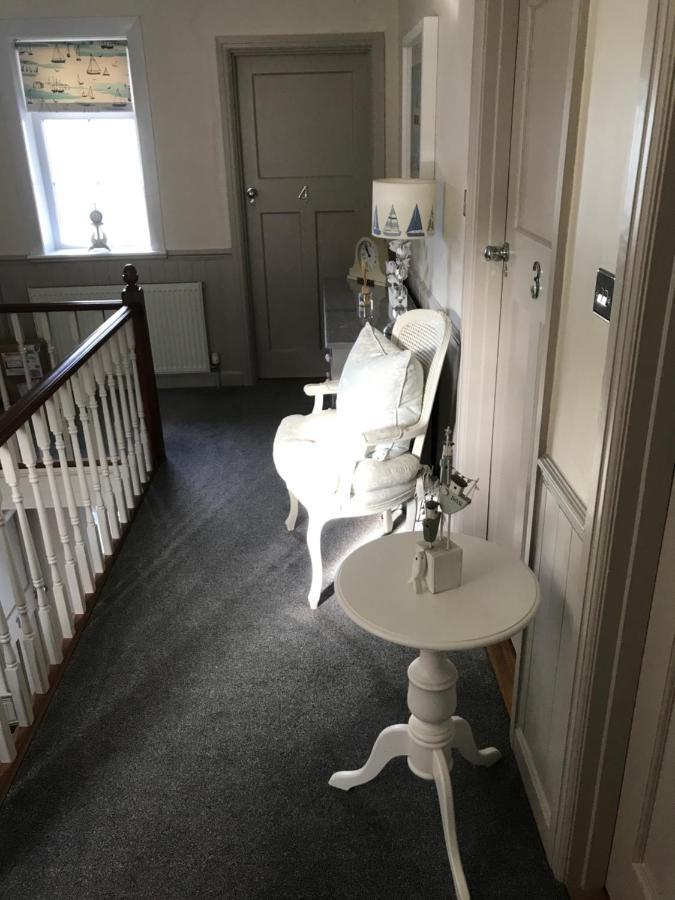 Downsfield Bed And Breakfast St Ives Exteriör bild